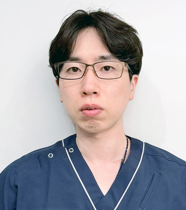 医師 河合 優輝 写真